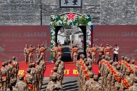 古城送新兵！40余名舟山子弟兵奔赴军营图片