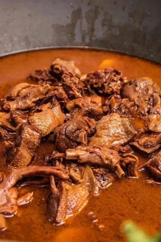 龙庆峡冰灯正式开门迎客！