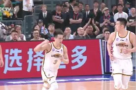 队史首次三连冠！辽篮横扫新疆男篮夺得CBA总冠军图片