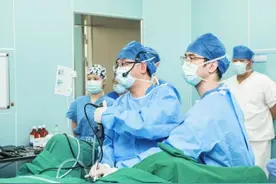 夏天进入泌尿结石高发季，静安区闸北中心医院上新微创碎石新技术图片
