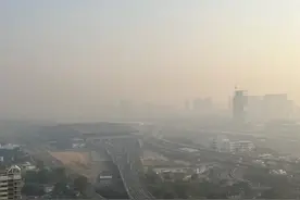 空气污染严重 泰国曼谷约350所学校停课图片