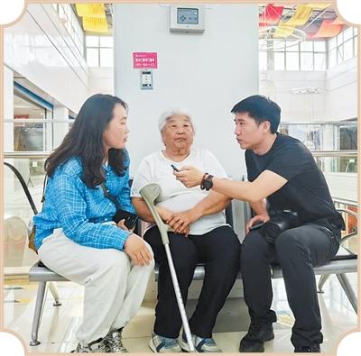 边城见闻：这座没有口岸的边境城市，却成境外游客“旅游胜地”