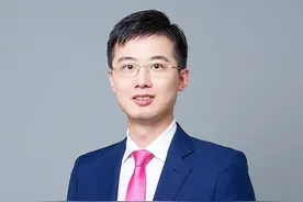 专访国泰君安策略首席分析师方奕：2025年“转型牛”的条件正在形成，投资关键词在于“科技创新”“金融强国”图片