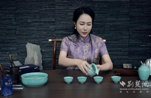 天门“茶悦书香”城市书房正式启动
