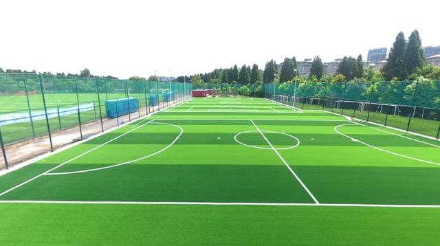 看稻浪、观滇池、赴一场运动之约……昆明这个地方，你可别错过了！