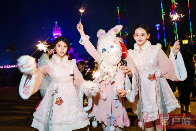 童话入梦，共迎新年：郑州方特跨年盛典即将点亮2026