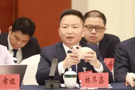重庆瞭望｜两会热搜看见新重庆活力图片