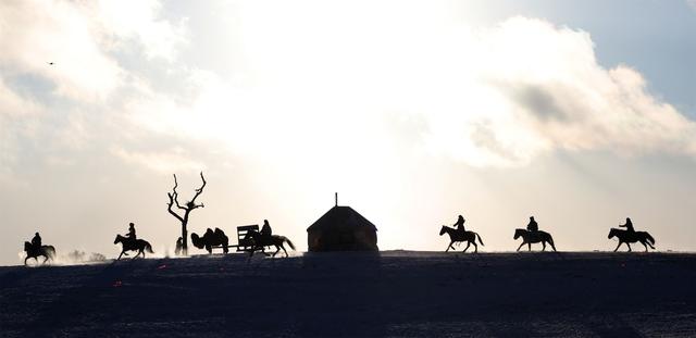 2026年乌兰布统马文化节开幕