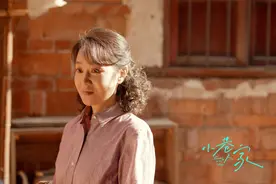 闫妮：《小巷人家》黄玲身上有超越时代的女性力量丨角色图片