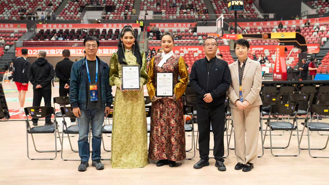 从高原到球场：海西州民族歌舞团在浙BA赛场展现跨越千里文化魅力