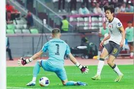 大连英博“双子星”闪耀 U20亚洲杯中国队提前晋级图片