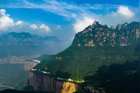 太行山村修葺陈赓指挥部，红色旅游兴起图片