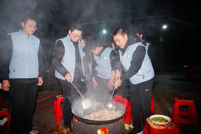 十二载初心不改，巴中青年再踏“重走红军路”征程