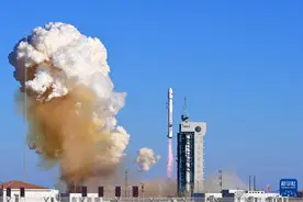 一箭5星！我国成功发射高速激光钻石星座试验系统图片