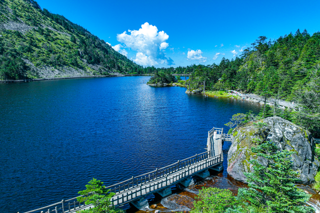 坐动车游凉山，七大景区门票半价迎客！