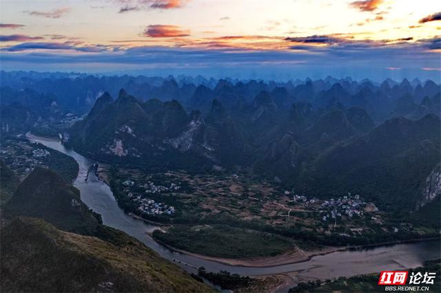 秋游时刻丨人间仙境何处寻？桂林山水给出答案