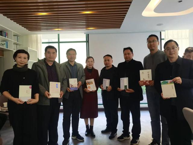 太白黄柏塬第三届金秋红叶诗会火热举行