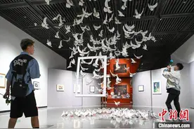 毕加索艺术生涯回顾展在滇开展 半数版画首次对公众展示图片