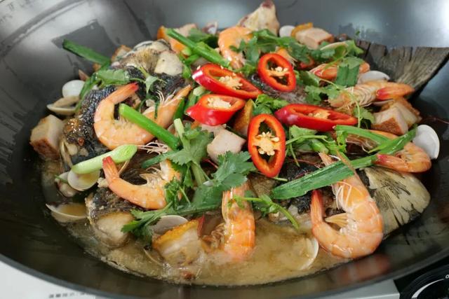 广东新晋网红地！浪漫花海、直升机飞行、地道美食…三水这个地方藏不住了