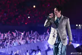 王力宏，官宣！图片