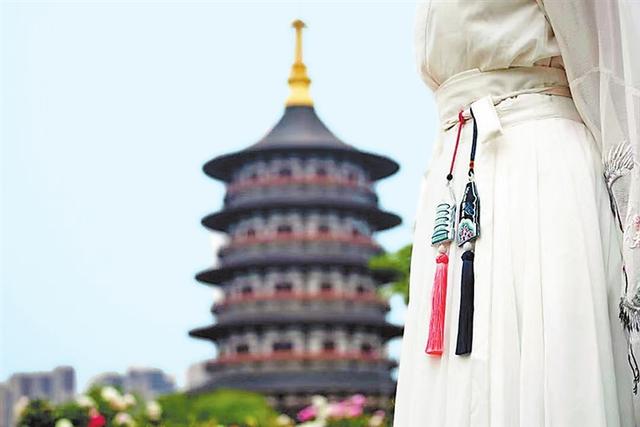 当非遗成为“新风景”