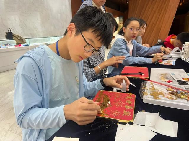 巴彦淖尔：多彩文化活动浸润假日生活