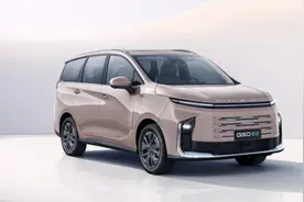 上汽大通加码紧凑型插混MPV，日产CEO内田诚或将辞职|第一财经汽车日评图片