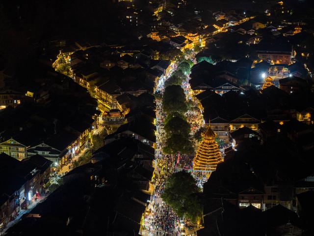 侗年带热“侗乡第一寨”冬季旅游