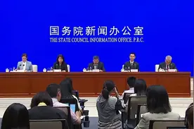 国家能源局：十年间我国风光电装机规模增长10倍视频封面