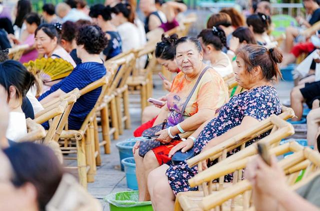 成都彭州立秋“养生局”：绘就文商农旅体新篇