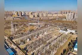 辽宁沈阳首条“空中列车”一期全线通电图片