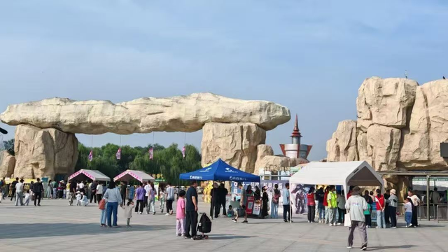 喜迎“开门红”！国庆首日东营重点景区游客量近20万人次