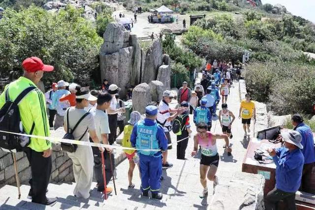 万人抢报！泰山登山节倒计时 泰城市民、游客共盼盛会
