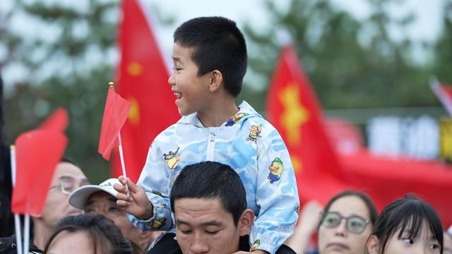 金秋狮城焕新颜！沧州水陆空三维巡游点燃大运河文旅热潮