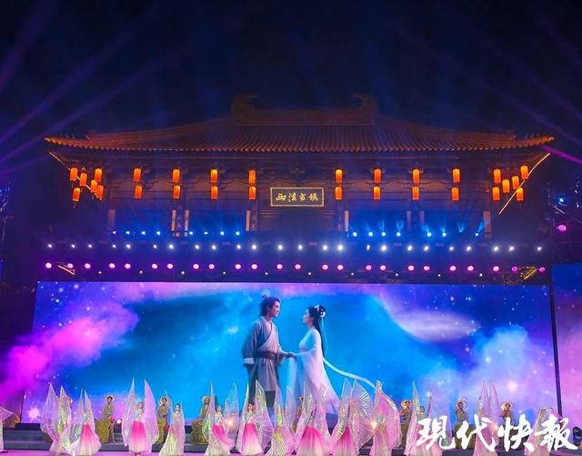 鹊桥上，东台西溪的人间模样