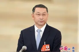 部长通道｜自然资源部部长：让欣赏田园风光成为百姓生活新时尚图片