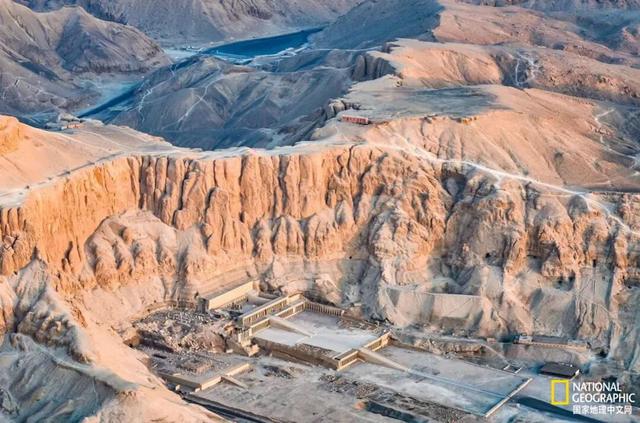 古埃及人基因测序完成、二战沉船重现天日......2025年考古界都有哪些重磅发现？