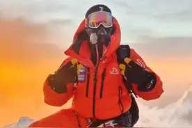 北京17岁少年从北坡登顶珠峰：这次经历让我更加敬畏生命图片