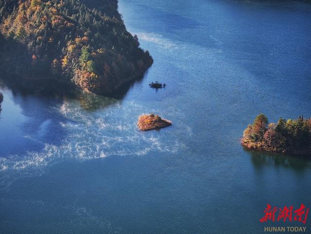 城步白云湖：冬日里的一片蔚蓝