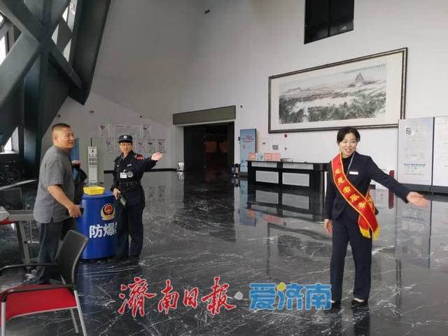一年四季 泉在济南丨美术馆里过“双节”    尽享精彩文化盛宴