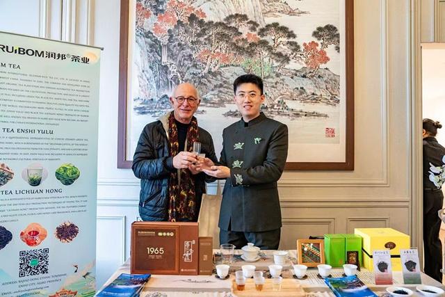 “神武峡”受欧洲游客青睐‌，湖北文旅走进法国巴黎