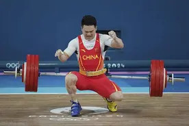 炫夏巴黎 | 石智勇挺举失败  三朝元老无缘奖牌图片
