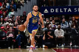 本赛季有球员轰下单场60+的场次已达6场 排名历史第三图片