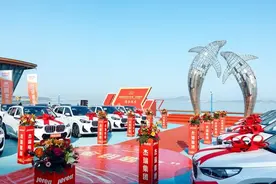 97年小伙工作3年获宝马奖励，山东这家民企连续17年奖励员工豪车图片