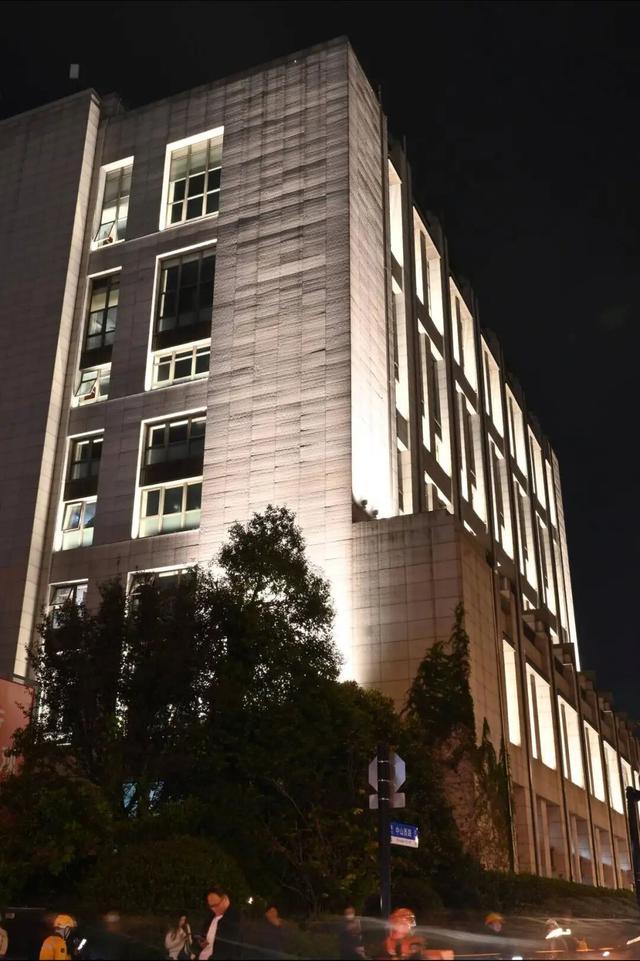 夜景上新！长宁这些地方亮灯啦→