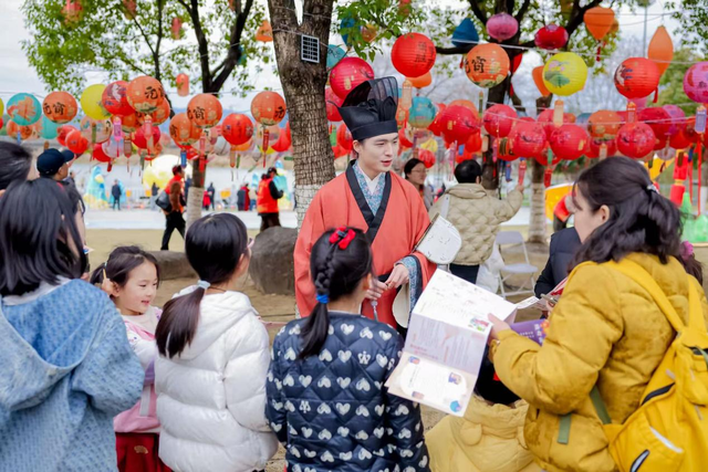 2026余杭元宵灯会启幕，“千灯盛景+多重福利”等你来打卡