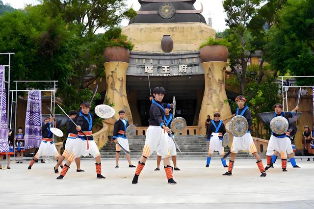 河池：文旅融合绘就民族团结新画卷