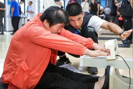 浦东新区启动残疾人体质监测，未来一年将测试逾万人，位居全市第一图片