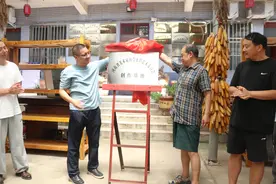 平顶山版“宏村”来了！汝州寺上村获省美协水彩艺委会授牌图片