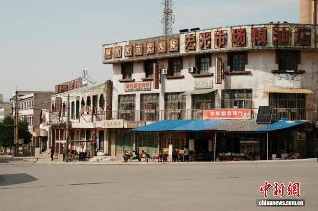 从“矿井”到“景框”：西北工业小镇变身影视热土